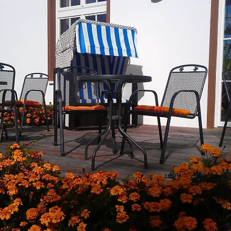 Haus Am Teich 3*