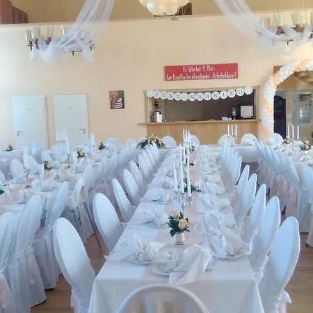 Haus Am Teich Guest house